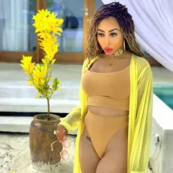 makhadzi showing her pussy pics