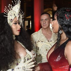 nicki minaj cardi b hot naked nude pics