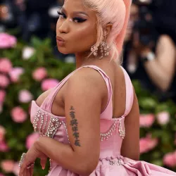 nicki minaj cardi b hot naked nude pics
