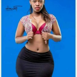 picha.mbinti.warembo.wakiwa.tupu