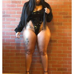 butt and boobs babes facebook