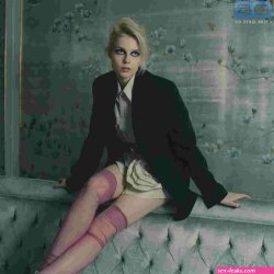 lucy boyton nude