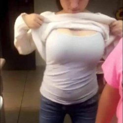 pathan boob pic