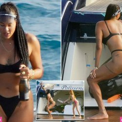 liz cambage sex