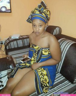 wasichana warembo uchi wa mnyama