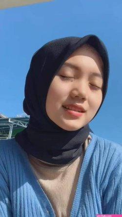 hijab crot di muka