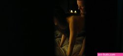 kelly hu nackt