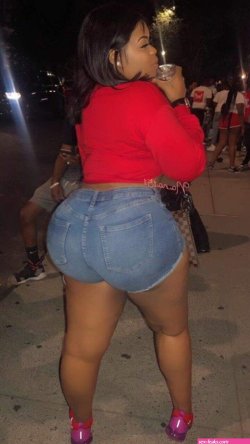 huge ass in miniskirts