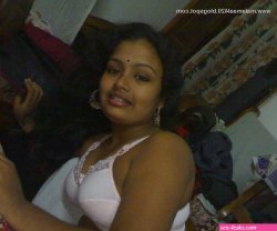 www.kerala mallu aunty hot photo