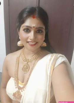 www.kerala mallu aunty hot photo