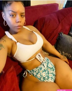 slim thick black girls nude