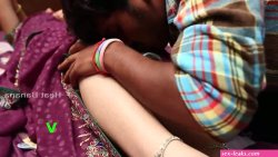 i love nude indian aunty photos