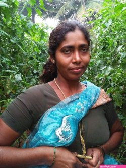 i love nude indian aunty photos