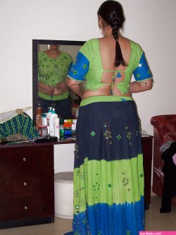 aunty ki panty photo