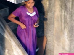 spy camera pics of desi bhabhi and aunty download