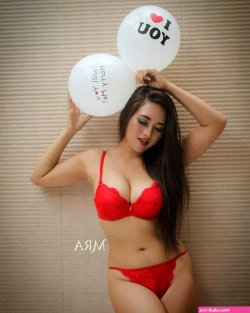 Astri Shayla Bugil