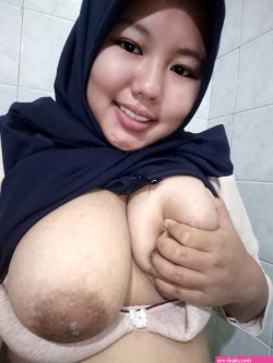 Jilboobs toket gede