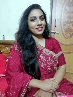 Desi Muslim Bhabhi 74 pictures