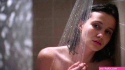 Julia Goldani Telles nude