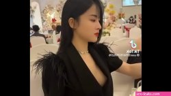 Tik tok nipslip