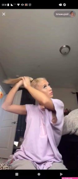 Lizzy Wurst Nipple Slip TikTok Livestream Video Leaked