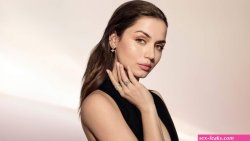 Ana de Armas for Blossom Fine Jewelry Collection 4K Wallpaper