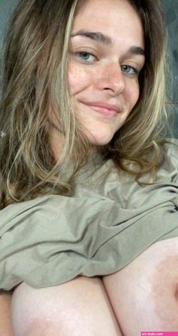 Megan Guthrie Naked Photosession