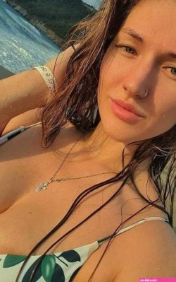 Ninakhlv niinakhlv Nude Leaks OnlyFans