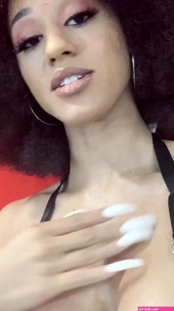 Stormi Maya Leaks 13