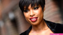 Jennifer Hudson Slams Wealthy Black Stereotypes