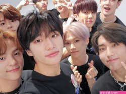 Pin on Stray kids 9 or nothing