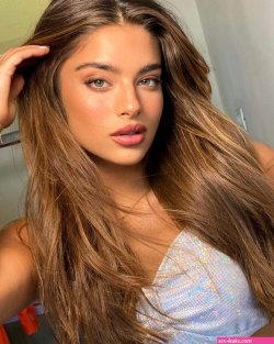 Noa Kirel Nude And Sexy Singer The Fappening