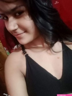 Cute Indian School Girl Topless Boobs Show