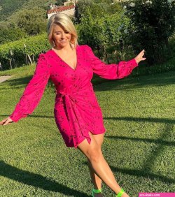 Beatrice Egli nackt Nacktbilder Playboy Nacktfotos Fakes Oben Ohne
