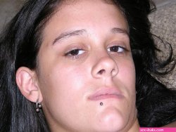 Amateur Italian Girl Spreads Pussy And Butthole 115234