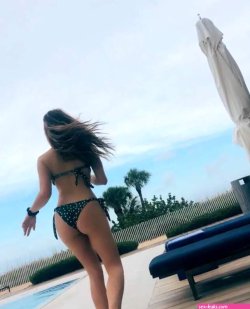 Sophia fone nudes