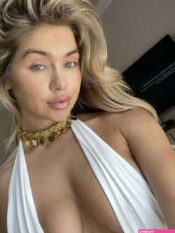 Patreon Razor Candi (83 photos) image 6