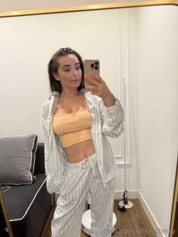 OnlyFans Erika erika_cherry - Page 48 image 863