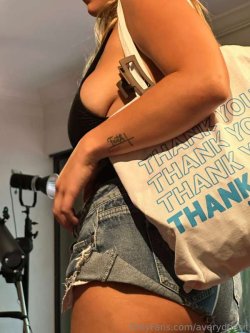 OnlyFans – 🥵 Avery Leigh / @avery.leigh 🥵 image 1076