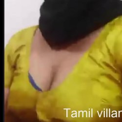 tamil item aunty showing her nude body with dance