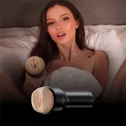 Feel Dainty Wilder Stroker Kiiroo