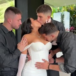 GANGBANG FOR SAN VALENTIN TO STEFFY MORENO DOUBLE PENETRATION AND ORAL CREAMPIE AND DEEP ANAL