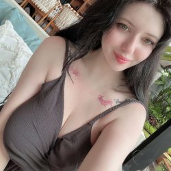 Patreon – Alina Becker image 6