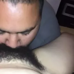 Black Guy Eats very Hairy Pussy: Close-up Porn