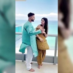 Meeti Kalher Balcony Sex