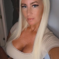 OnlyFans – TheGirlNextDoor / @imthegirlnextdoor10 image 7