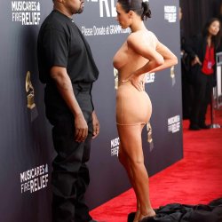 Kanye Wests wife Bianca Censori was nude on the Grammys 2025 red carpet