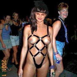 Pauley Perrette Public Voyeur Nudes 001 Celebrity Fakes 4U
