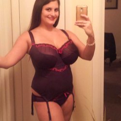 OnlyFans – Avery Harwood / @avery_harwood image 24