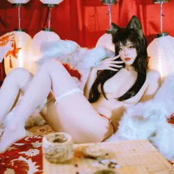 Byoru cosplay Ahri